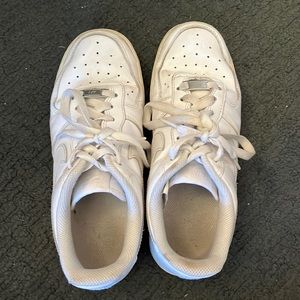 Used Nike Airforce Ones